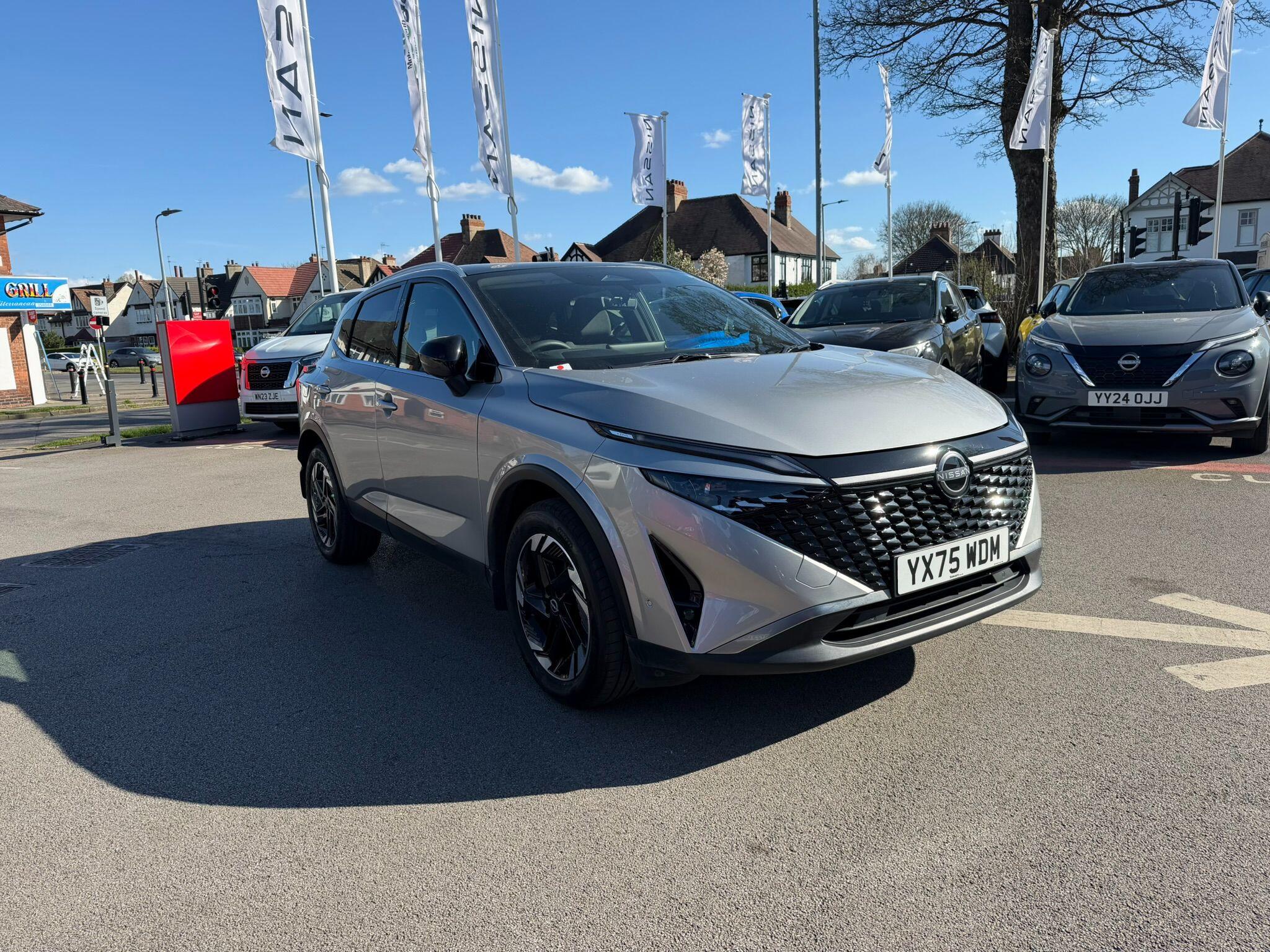 Main listing image - Nissan Qashqai