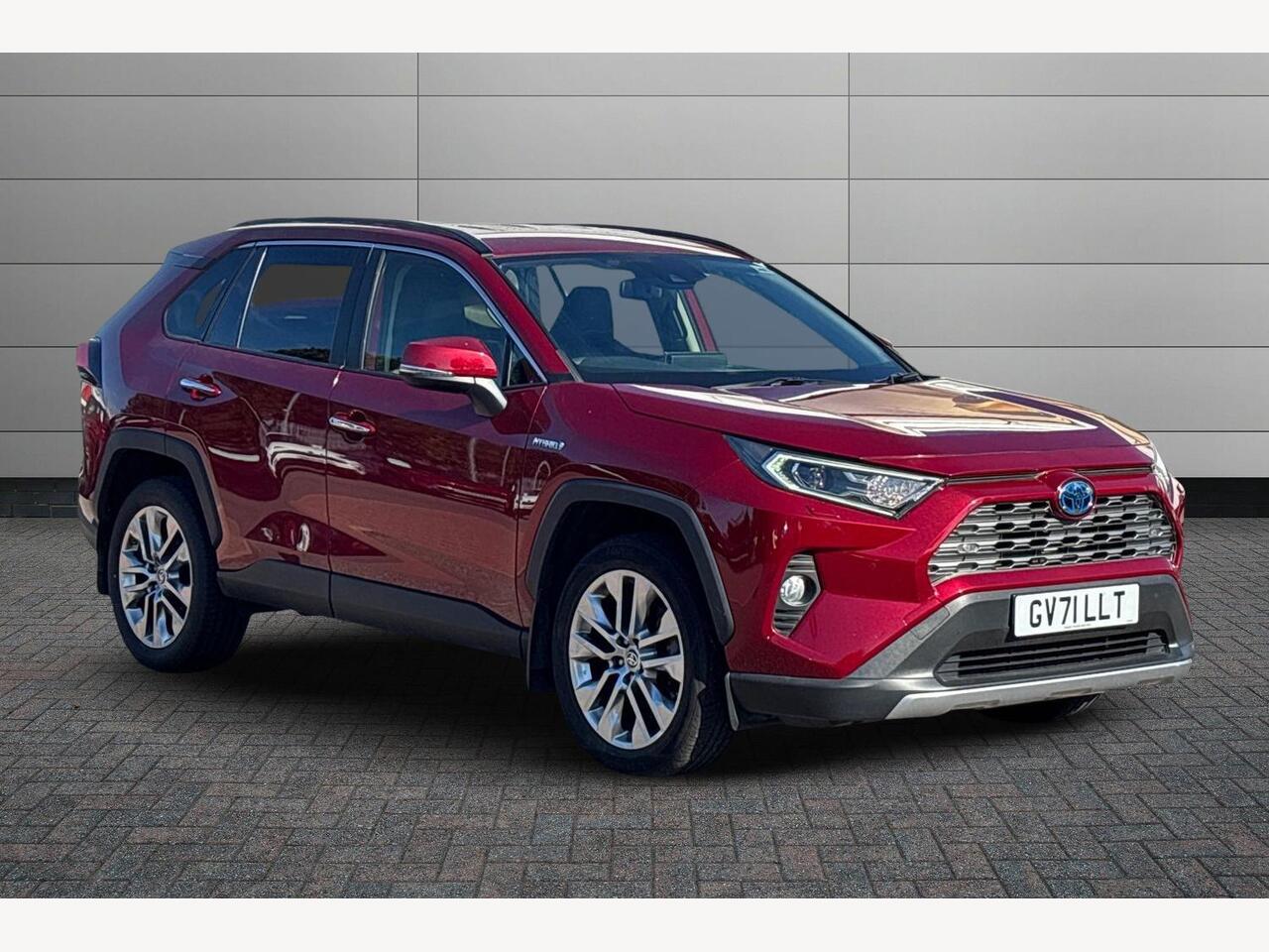 Main listing image - Toyota RAV4