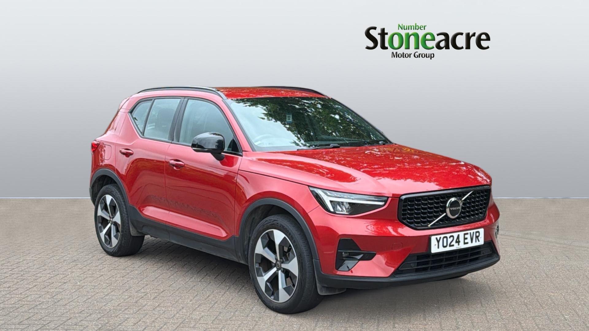 Main listing image - Volvo XC40