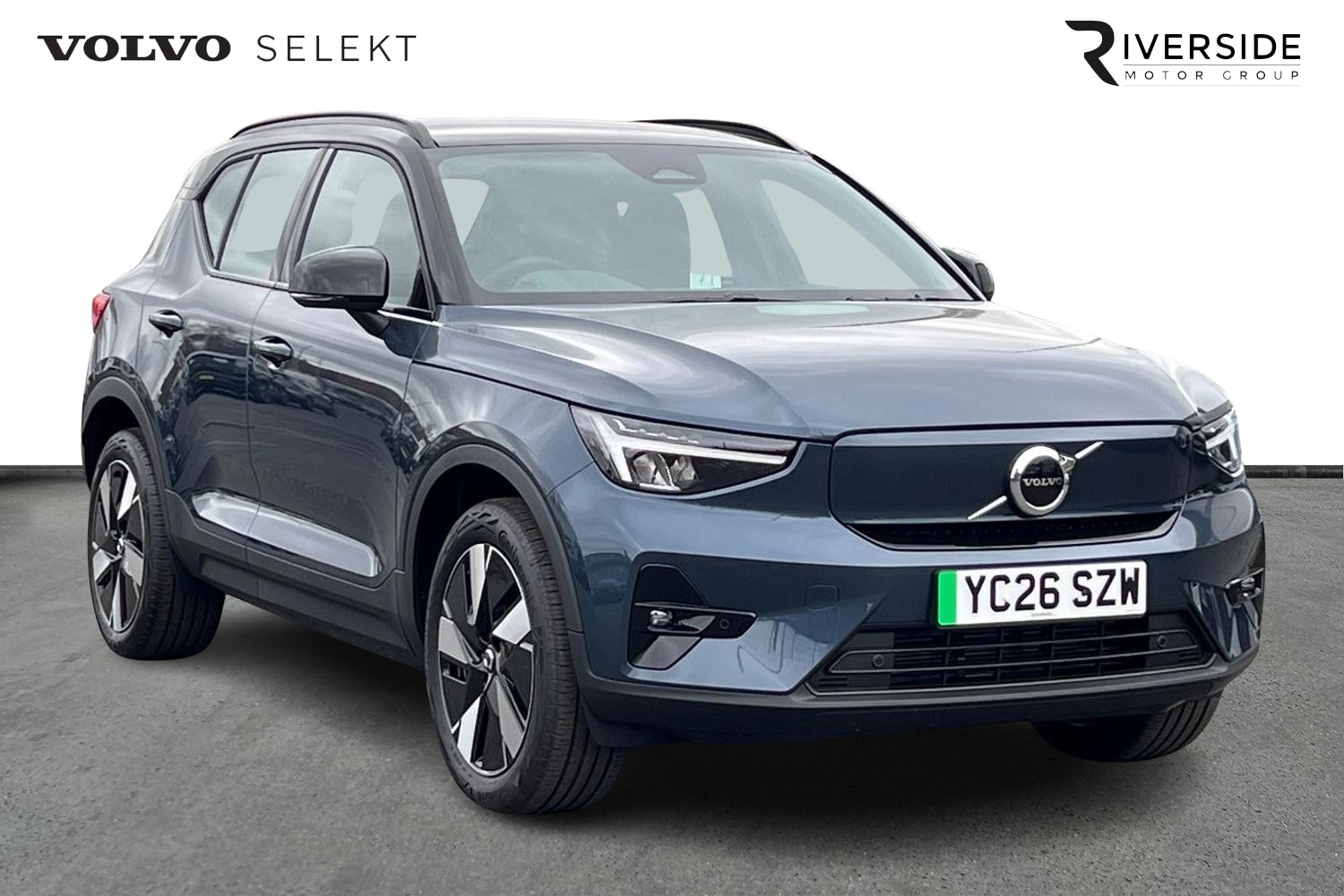 Main listing image - Volvo Ex40