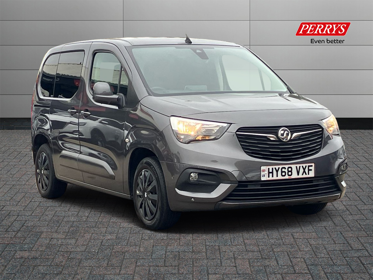 Main listing image - Vauxhall Combo Life