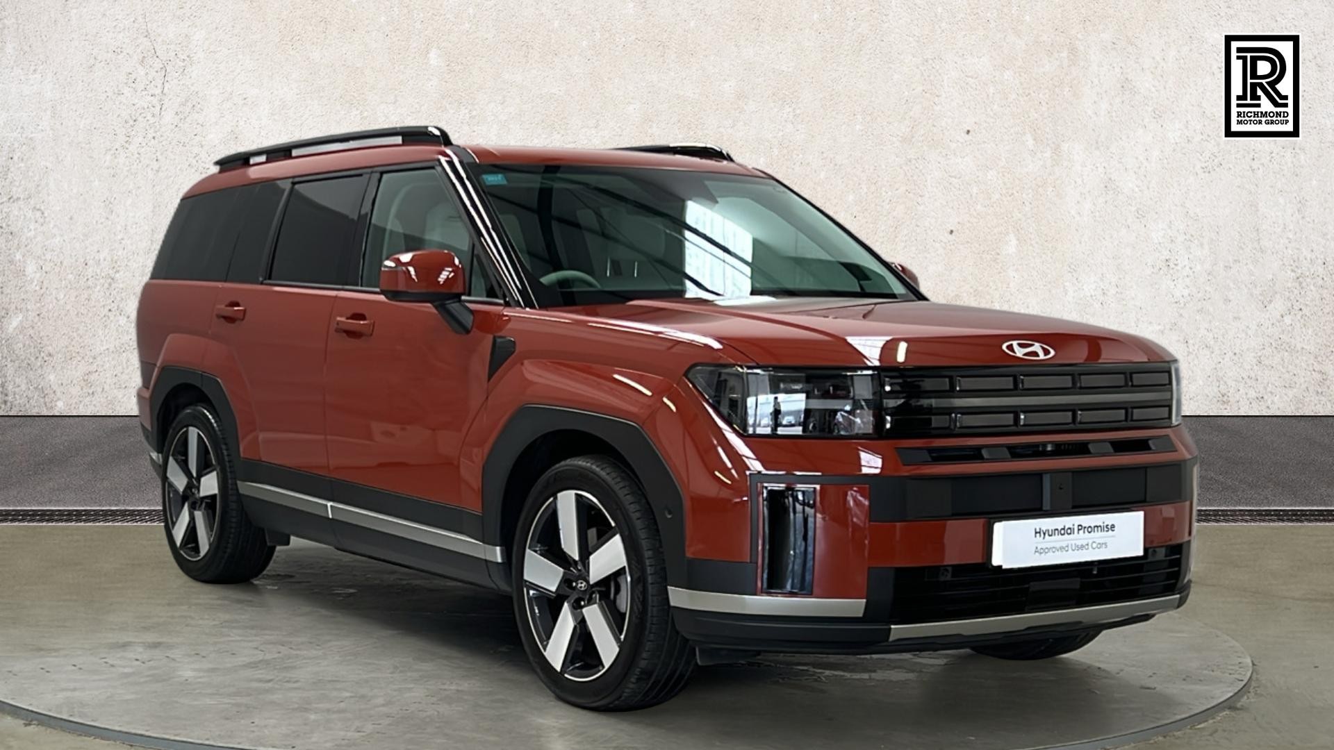 Main listing image - Hyundai Santa Fe
