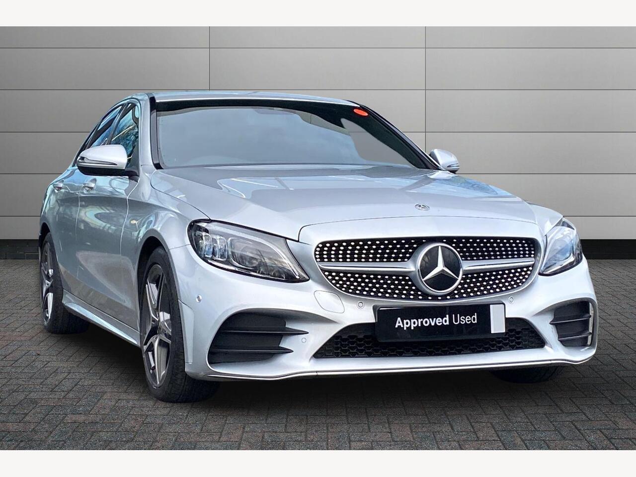 Main listing image - Mercedes-Benz C-Class