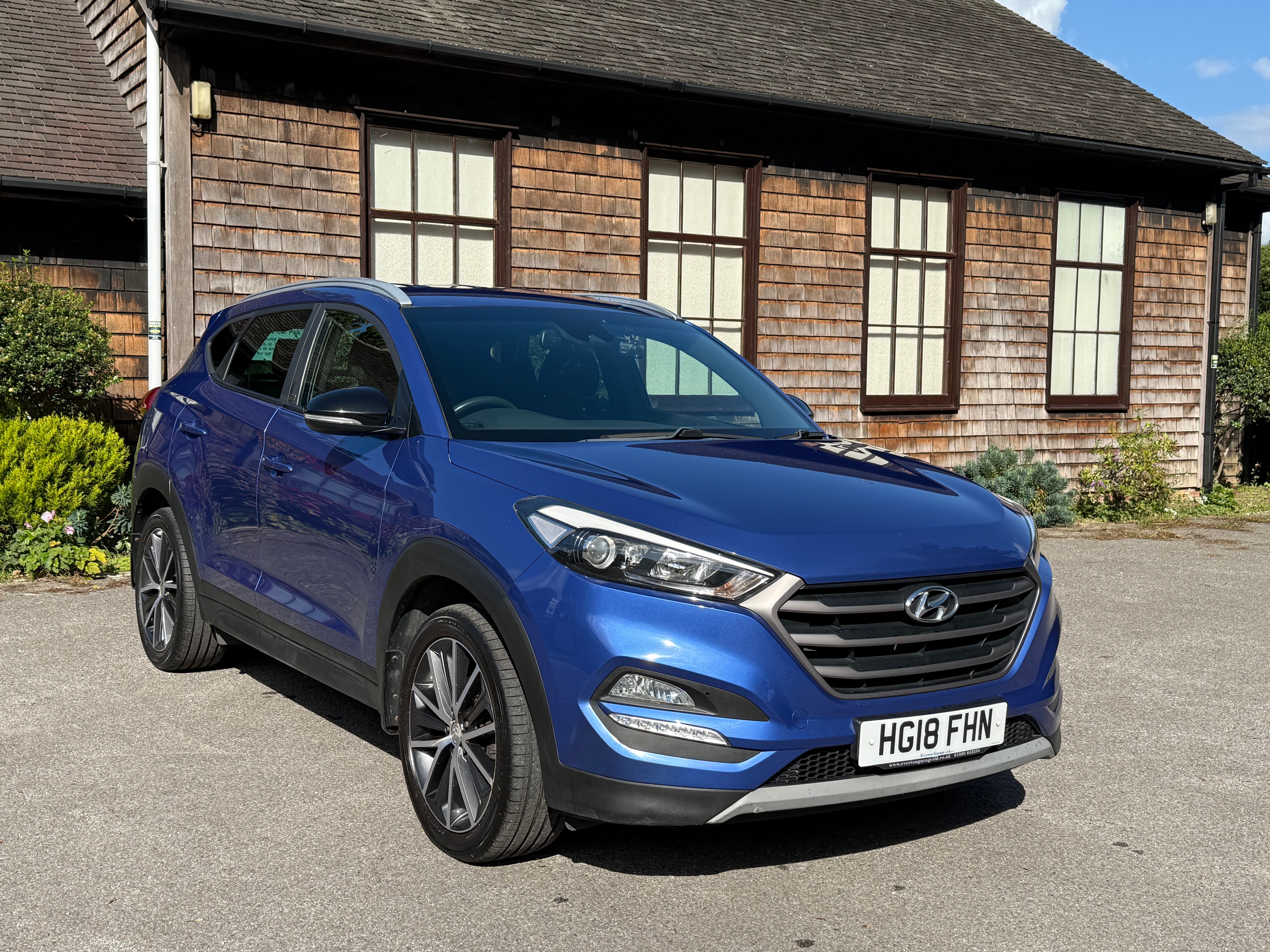 Main listing image - Hyundai Tucson