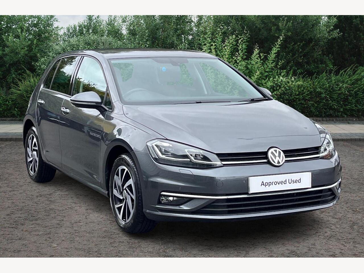Main listing image - Volkswagen Golf