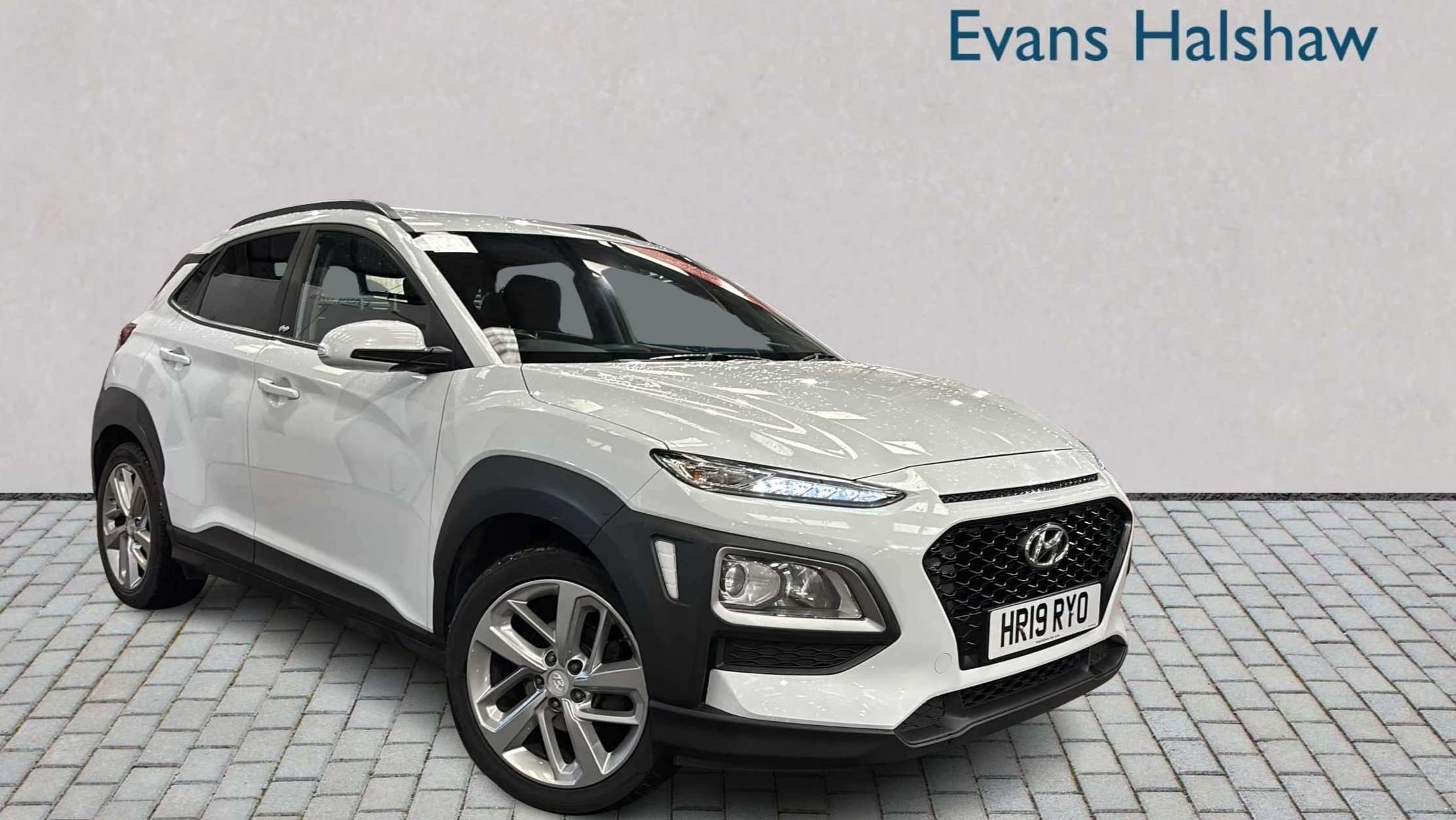 Main listing image - Hyundai Kona