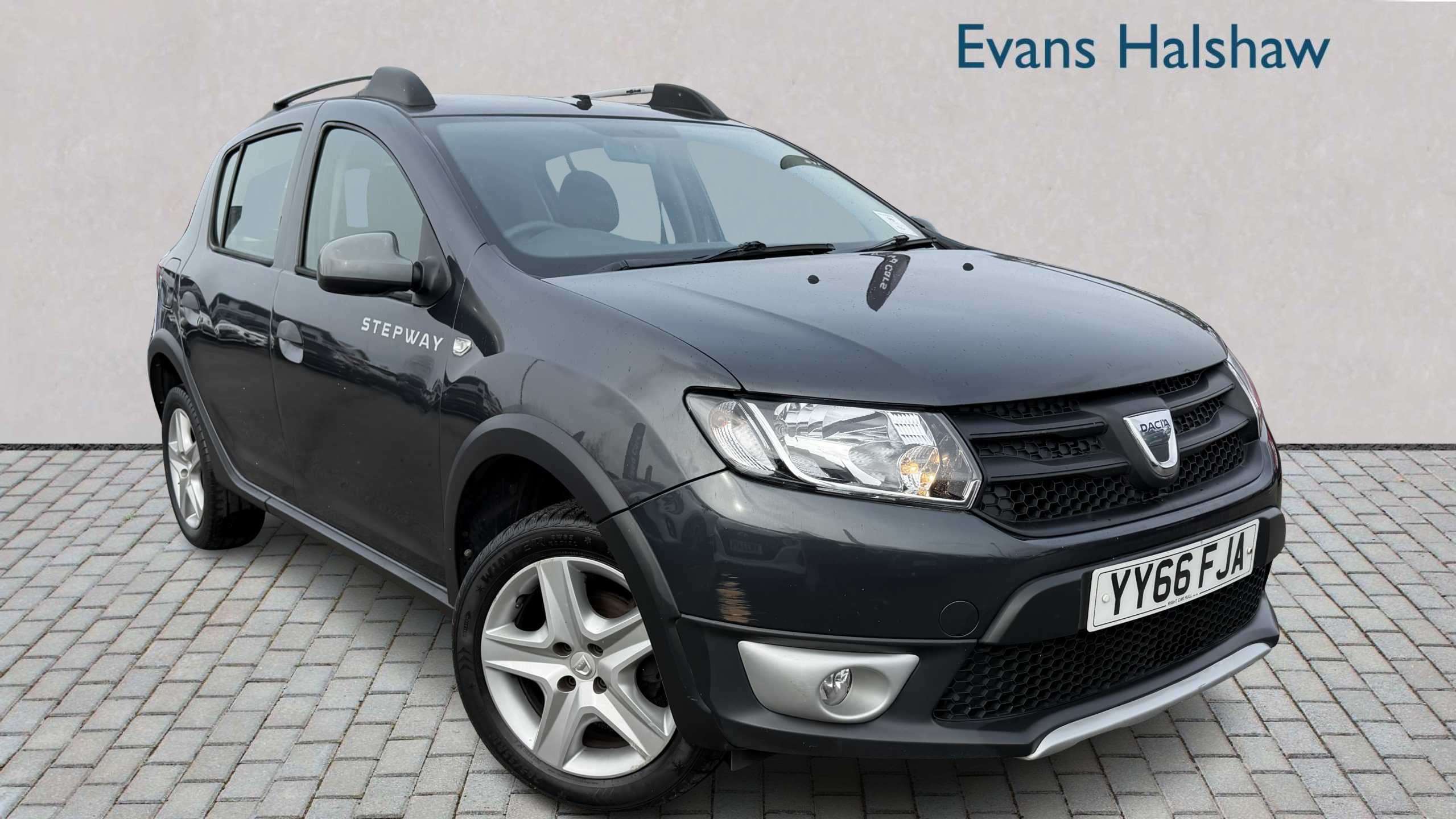 Main listing image - Dacia Sandero Stepway