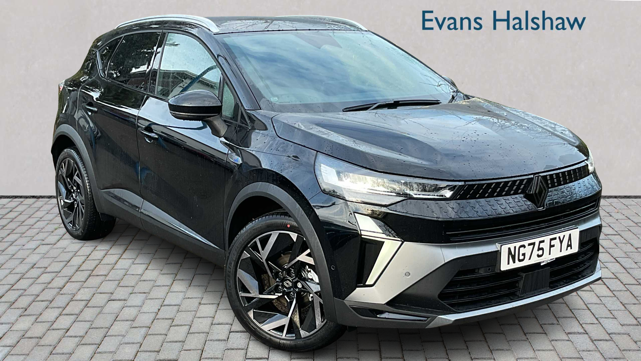 Main listing image - Renault 5