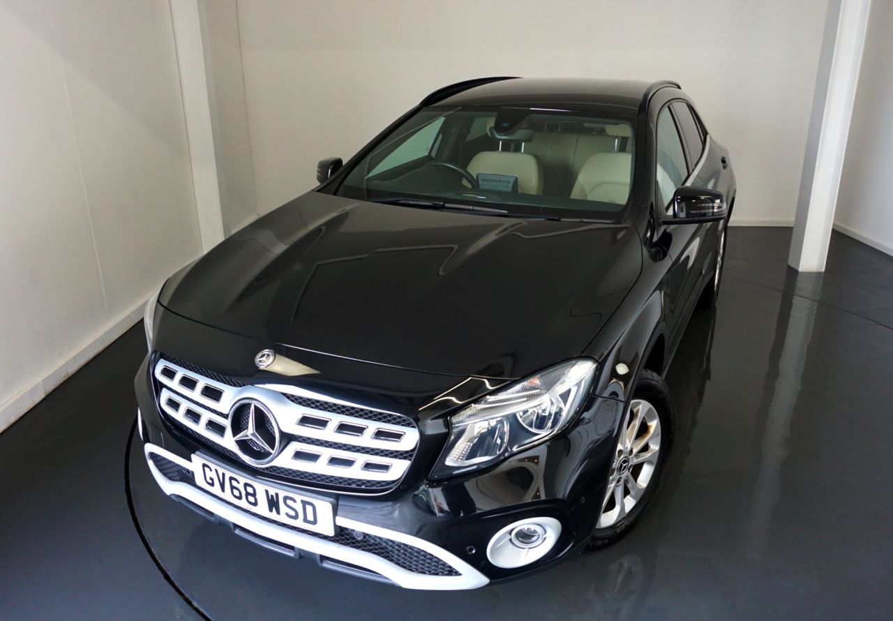 Main listing image - Mercedes-Benz GLA