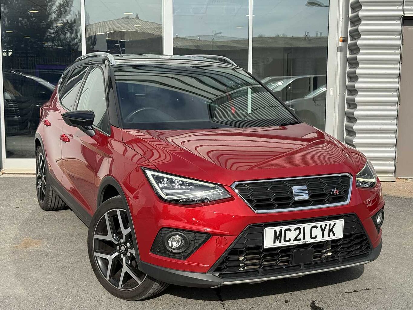 Main listing image - SEAT Arona