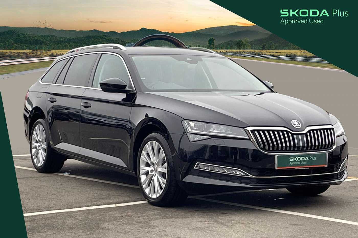 Main listing image - Skoda Superb Estate