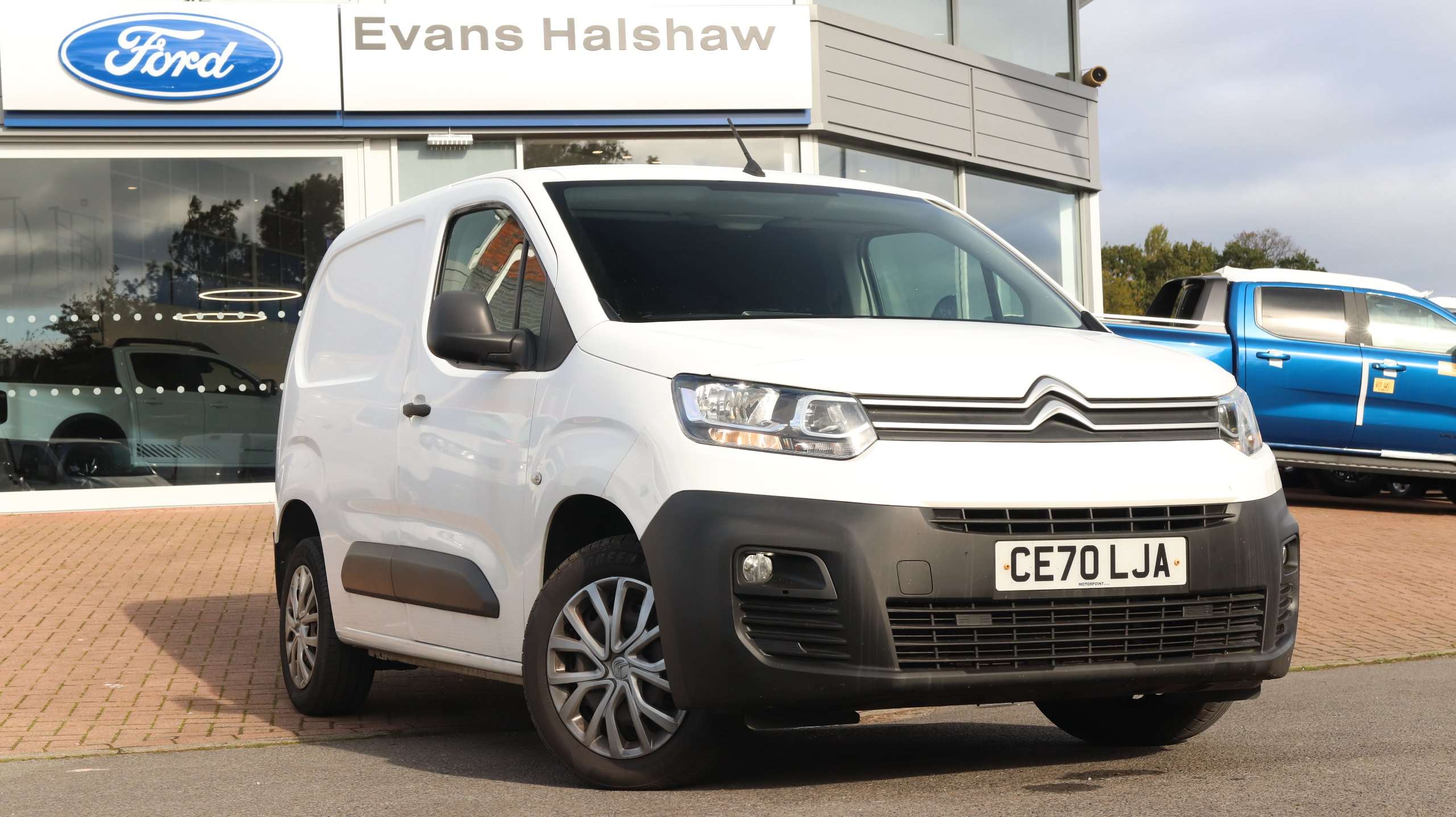 Main listing image - Citroen Berlingo Van