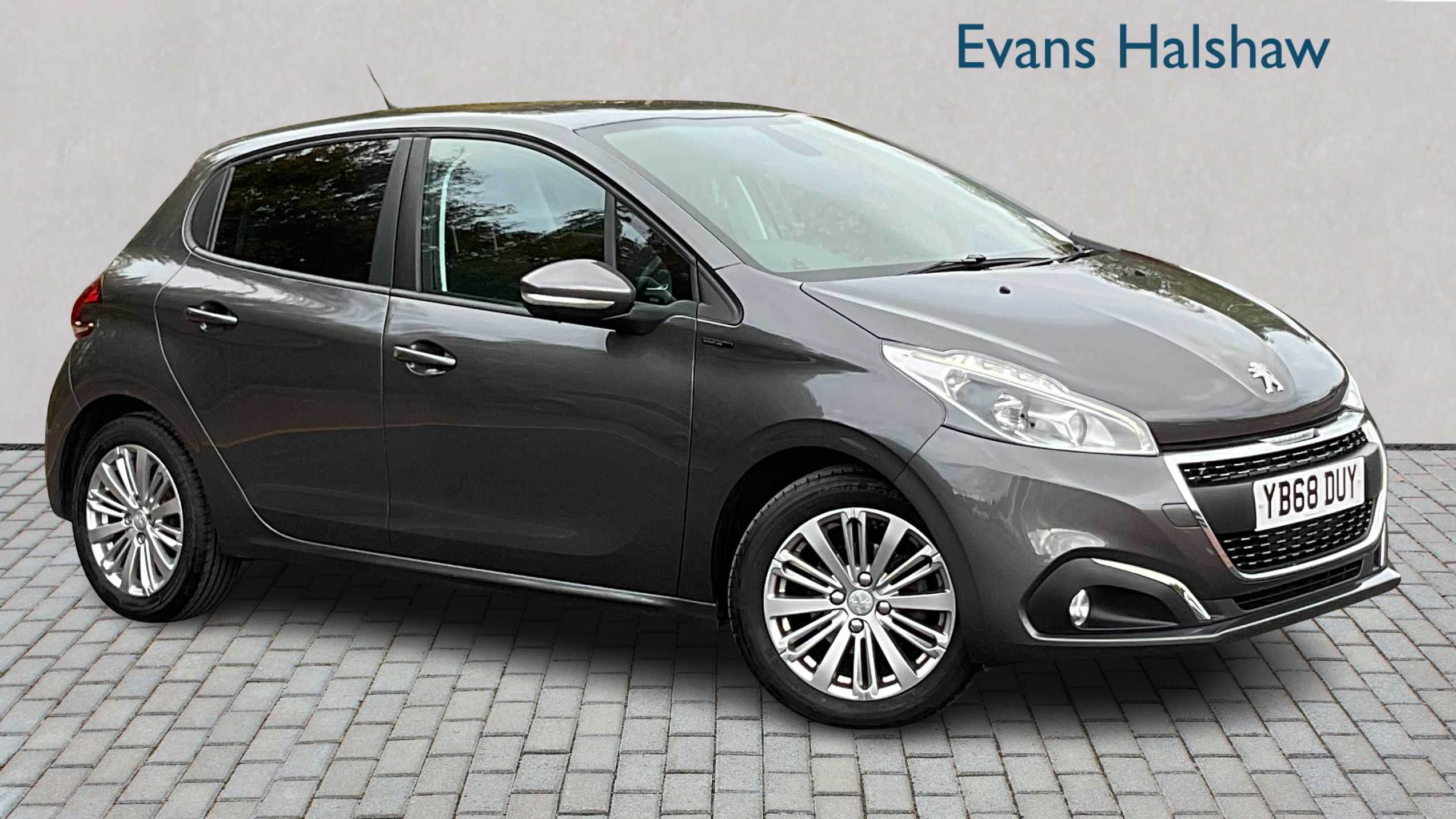 Main listing image - Peugeot 208