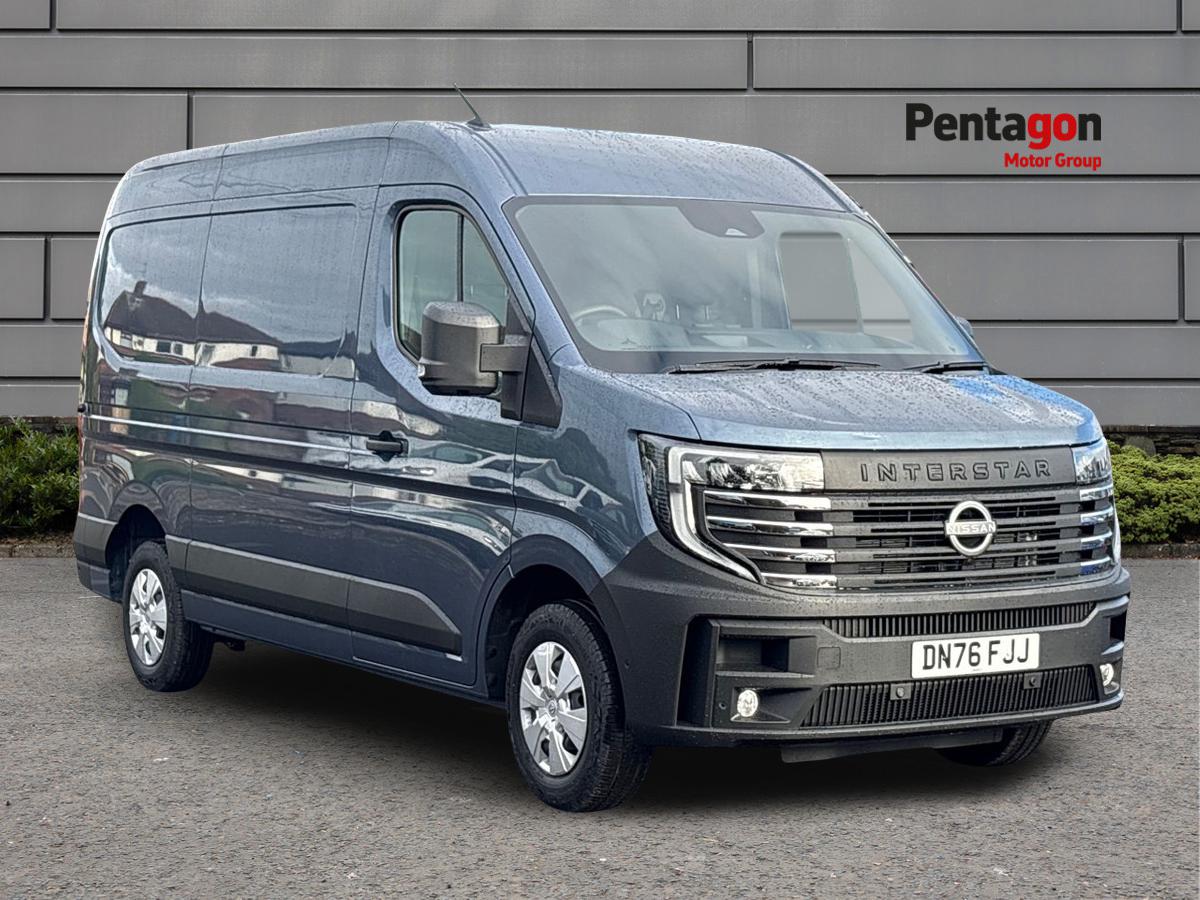 Main listing image - Nissan Interstar
