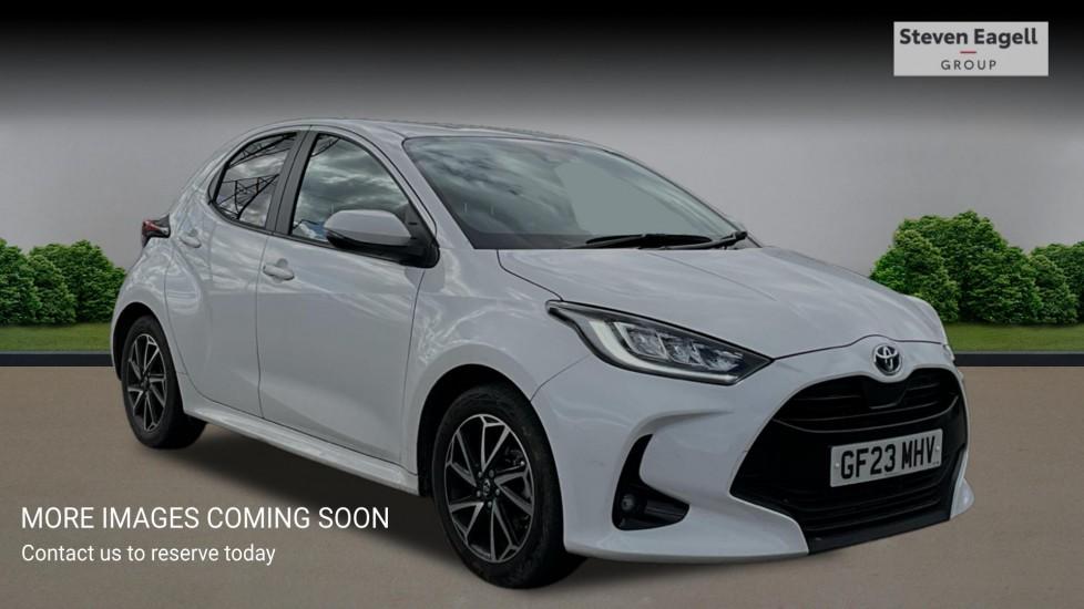 Main listing image - Toyota Yaris