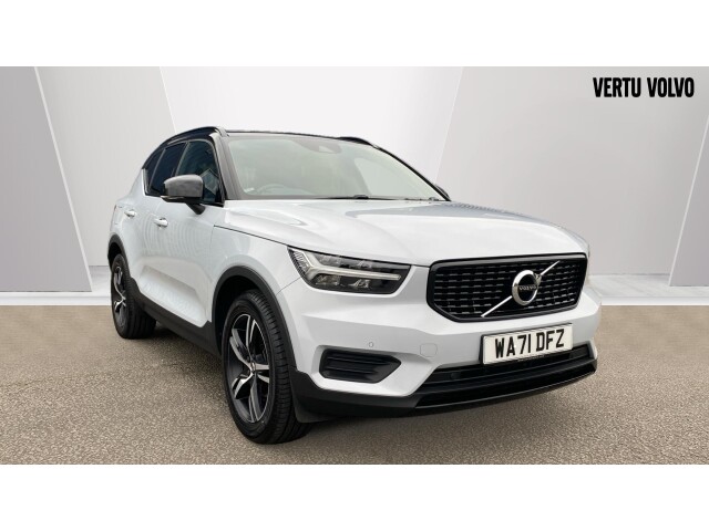 Main listing image - Volvo XC40