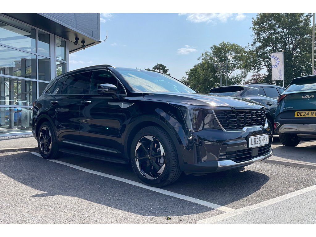 Main listing image - Kia Sorento