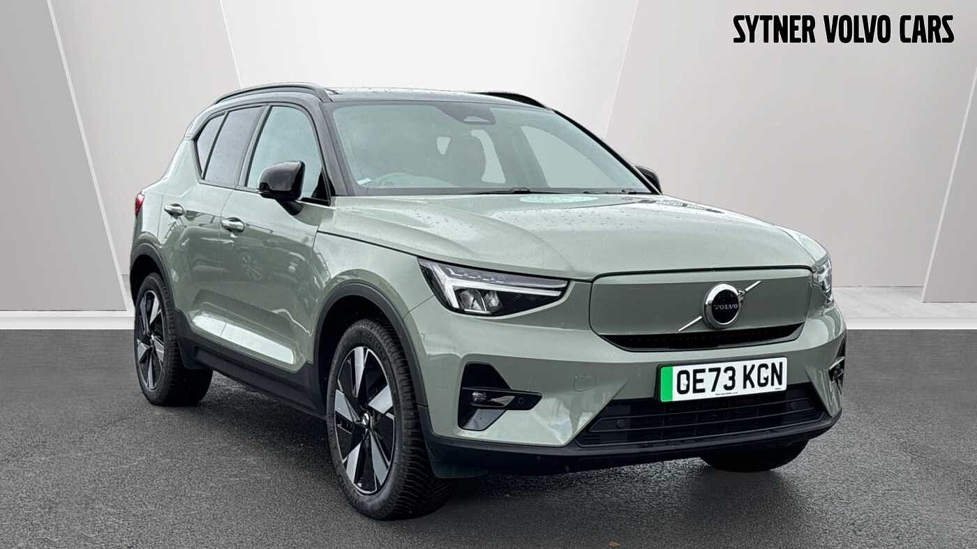 Main listing image - Volvo XC40 Recharge