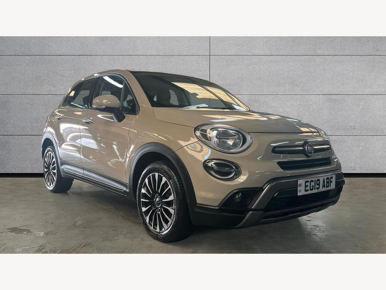 Main listing image - Fiat 500X