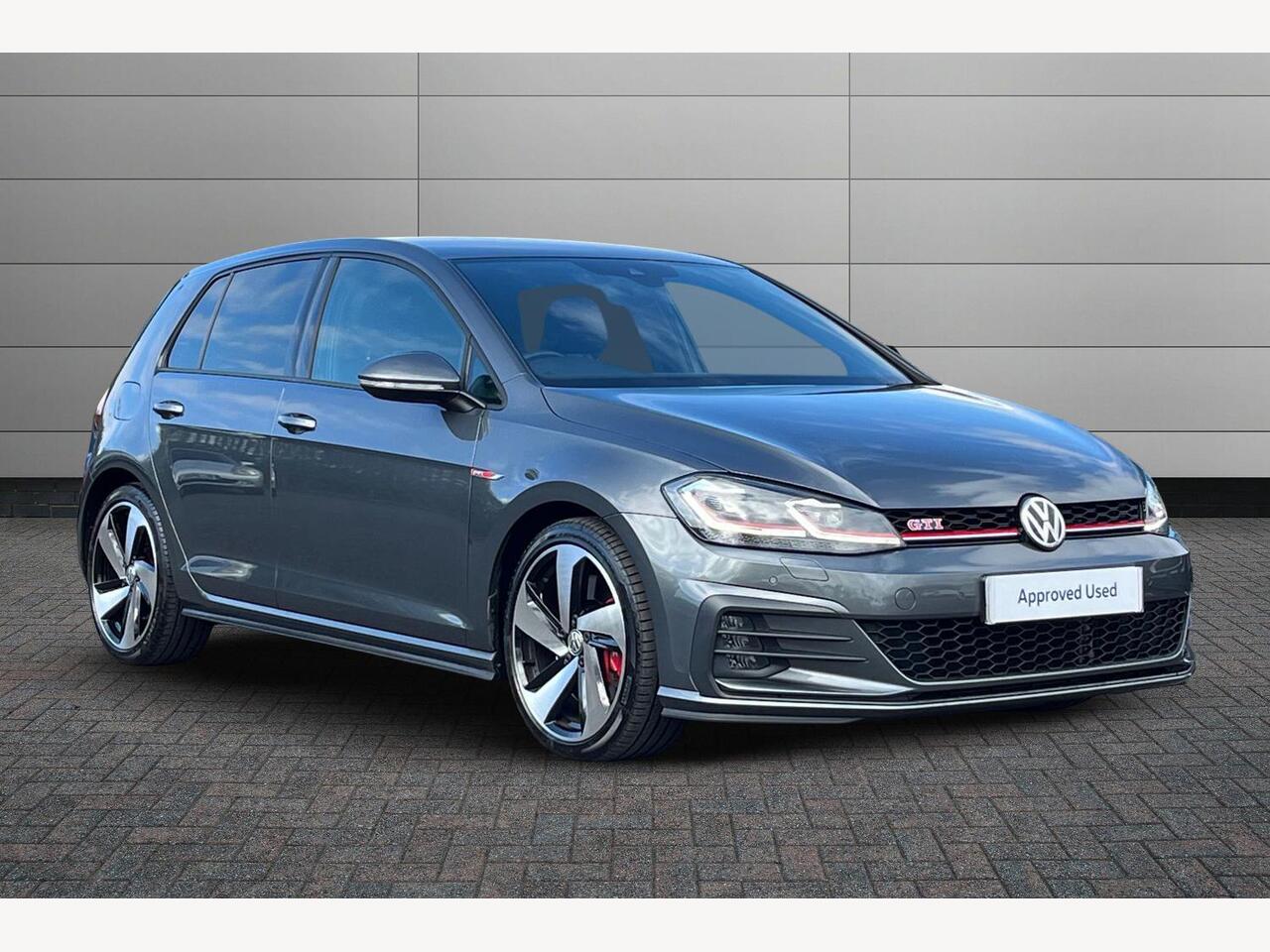 Main listing image - Volkswagen Golf GTI