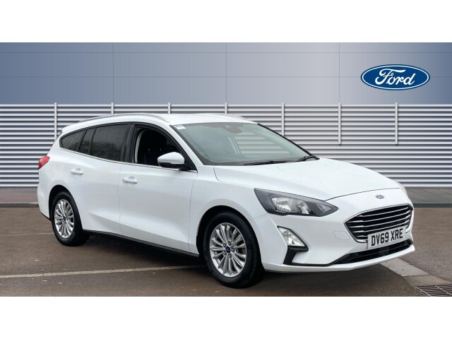 Main listing image - Ford Focus Estate