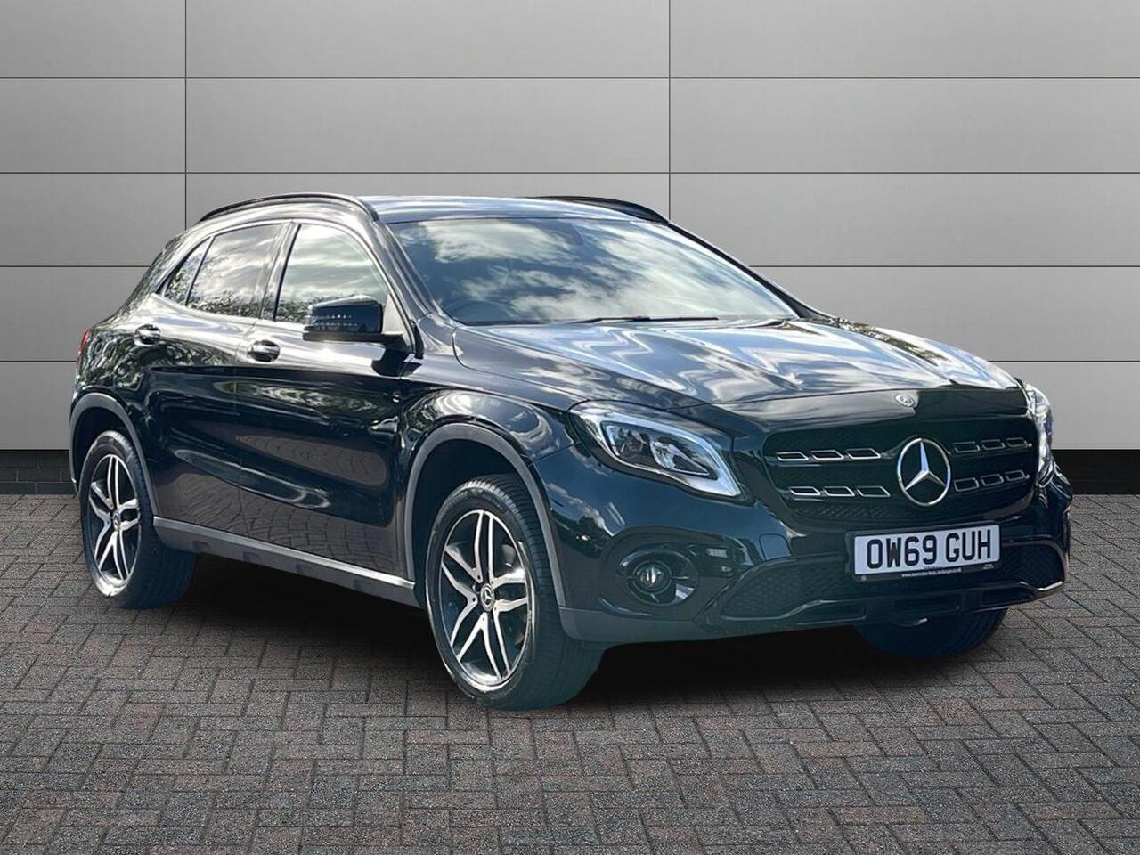 Main listing image - Mercedes-Benz GLA