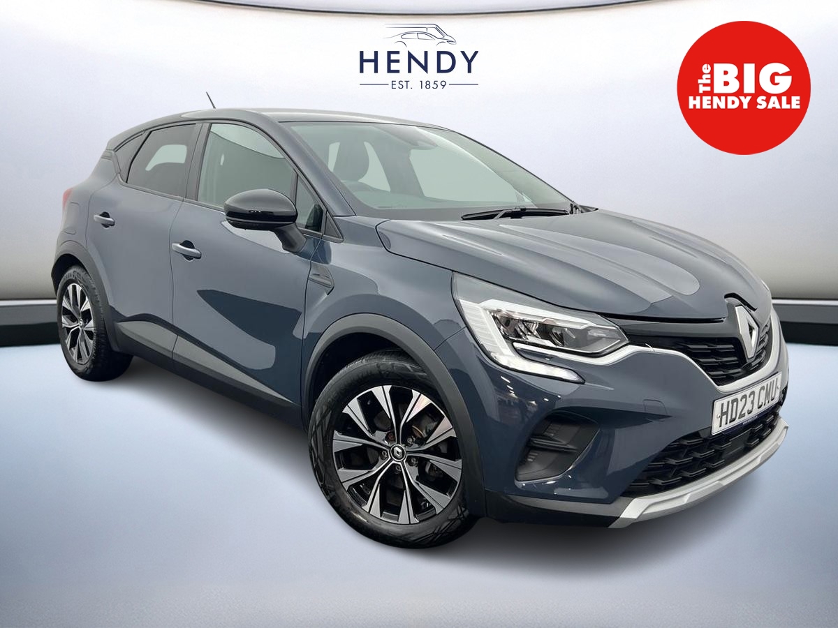 Main listing image - Renault Captur