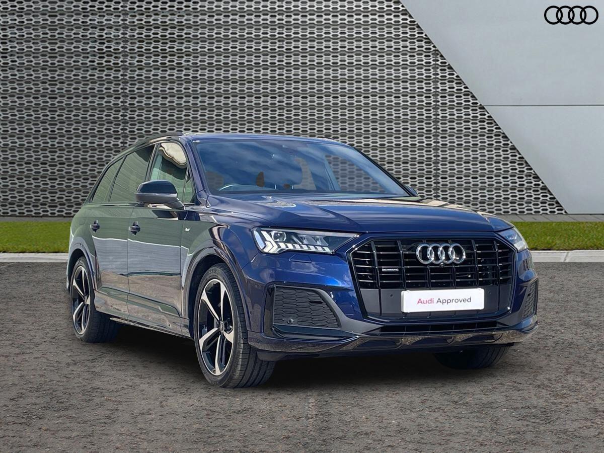 Main listing image - Audi Q7