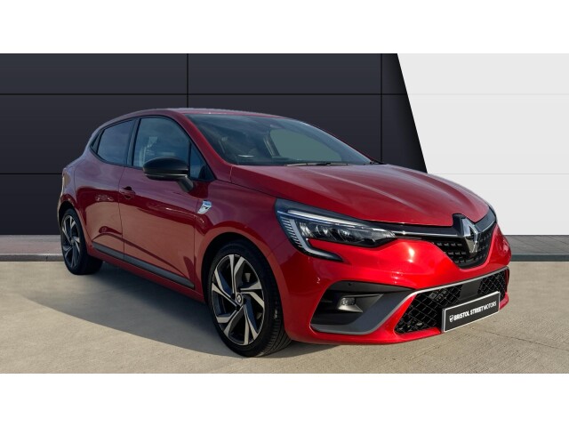 Main listing image - Renault Clio