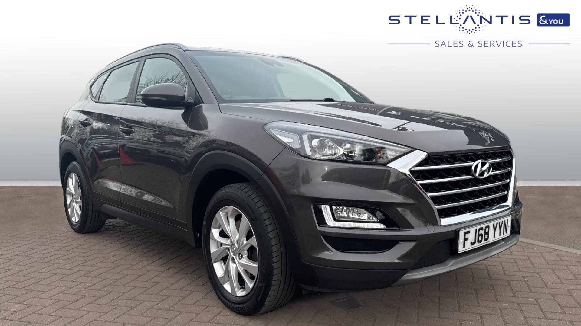 Main listing image - Hyundai Tucson