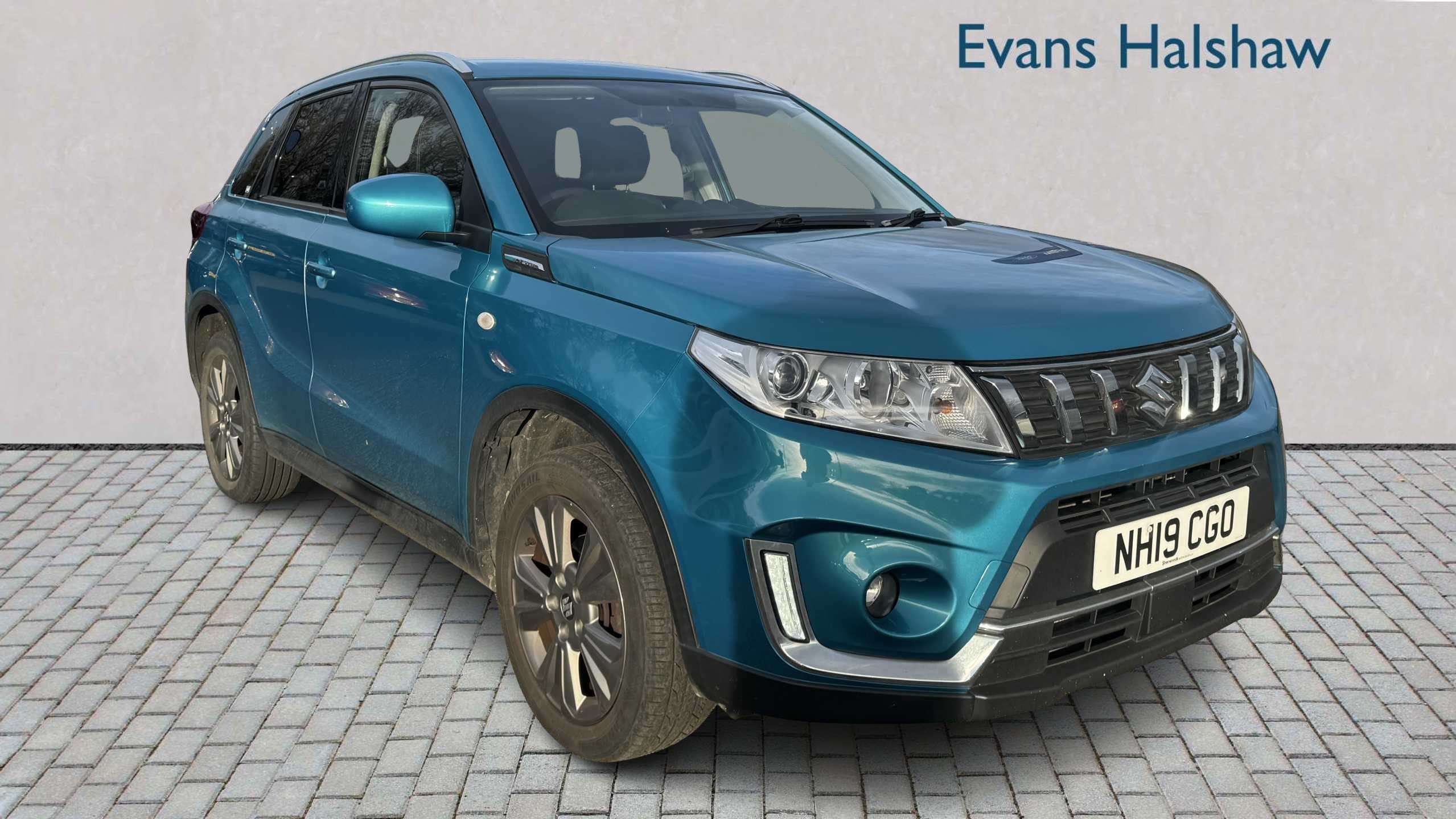 Main listing image - Suzuki Vitara
