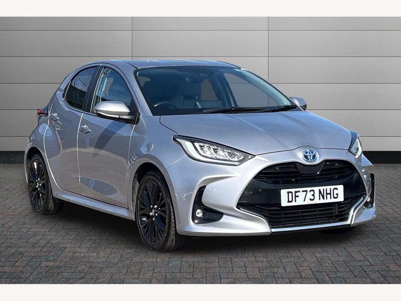 Main listing image - Toyota Yaris