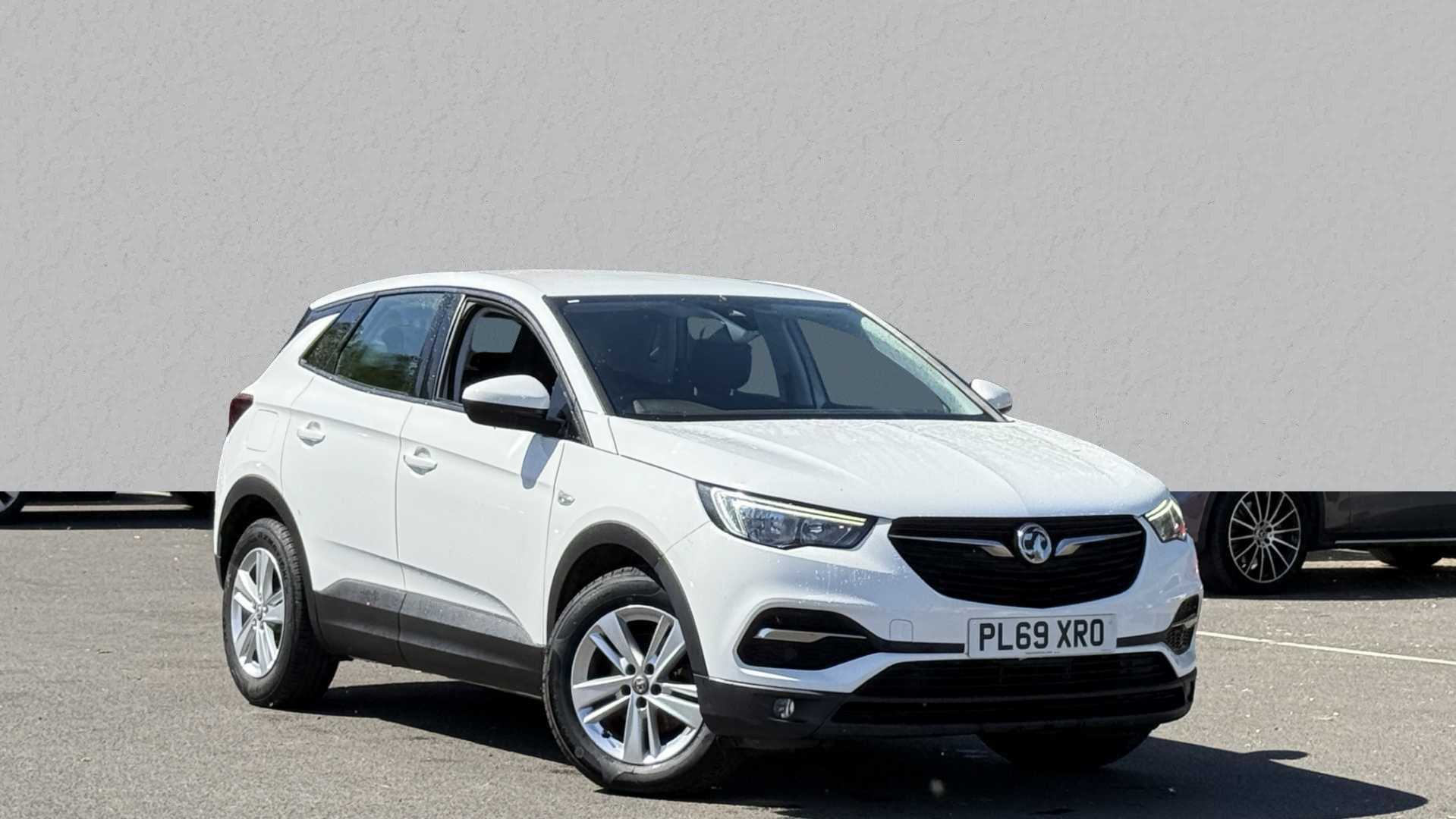 Main listing image - Vauxhall Grandland X