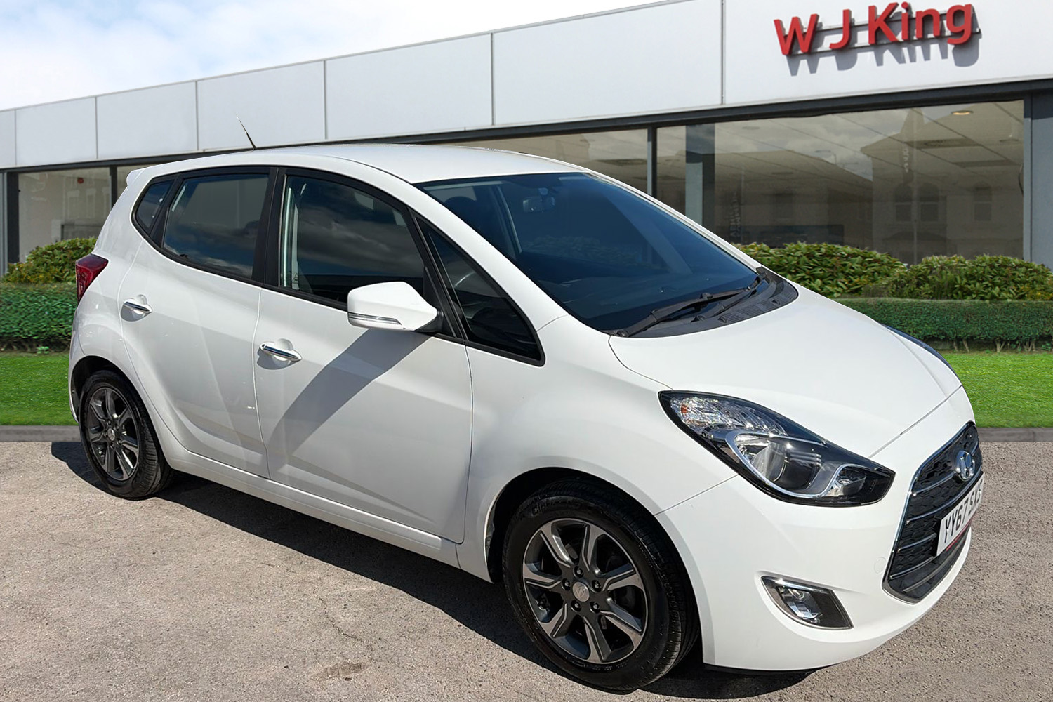 Main listing image - Hyundai ix20