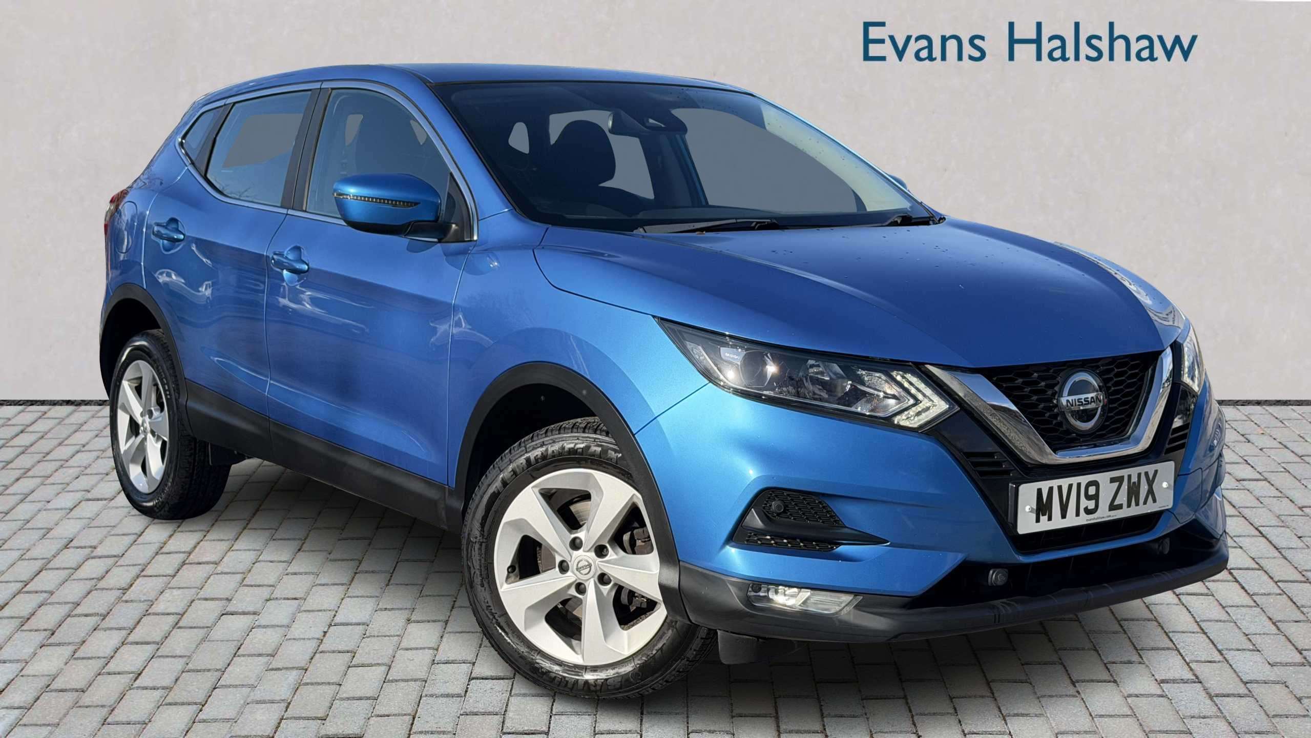 Main listing image - Nissan Qashqai