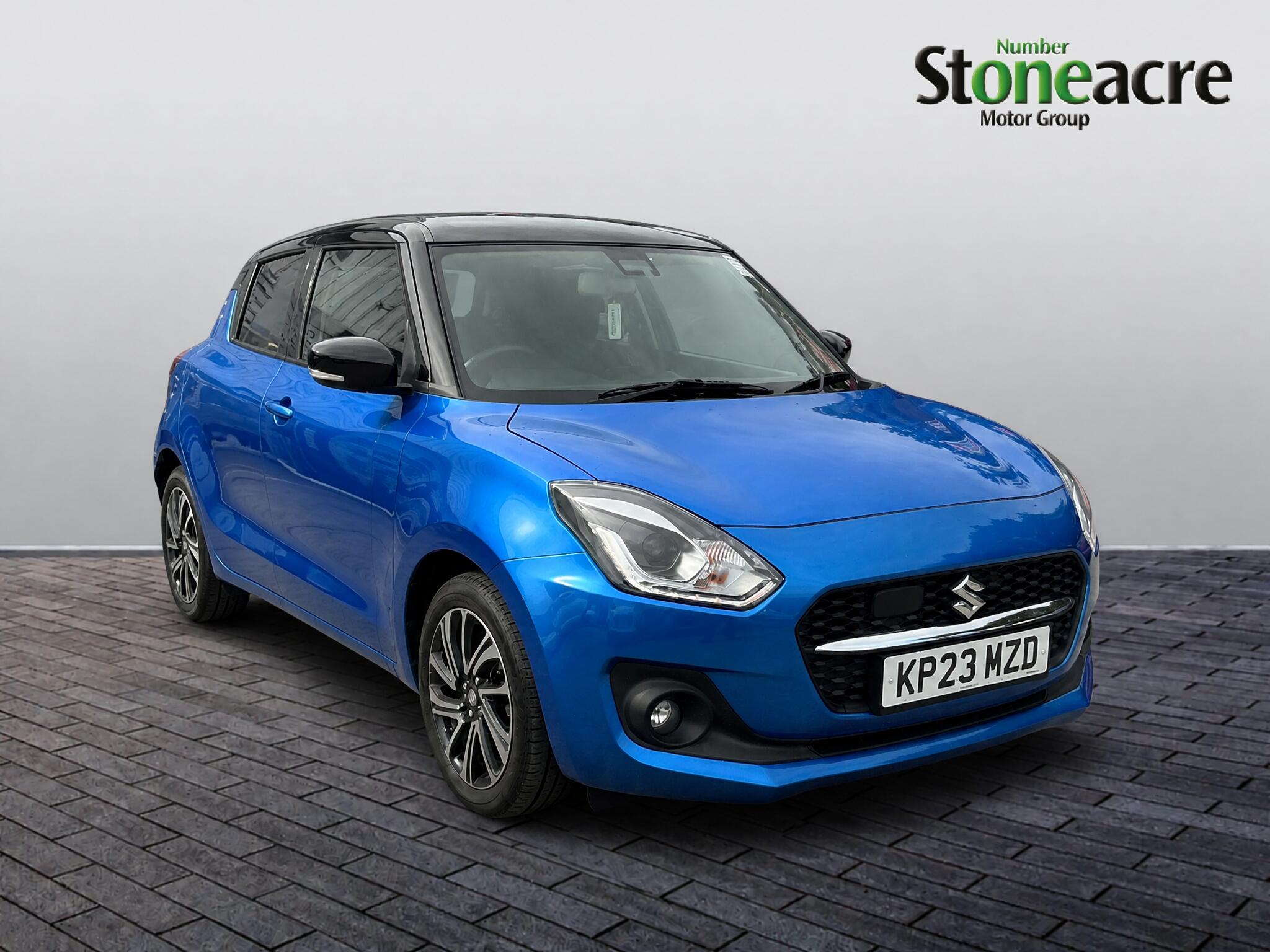 Main listing image - Suzuki Swift