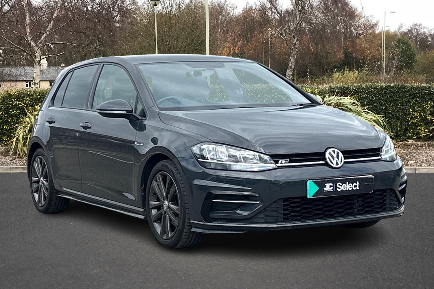 Main listing image - Volkswagen Golf