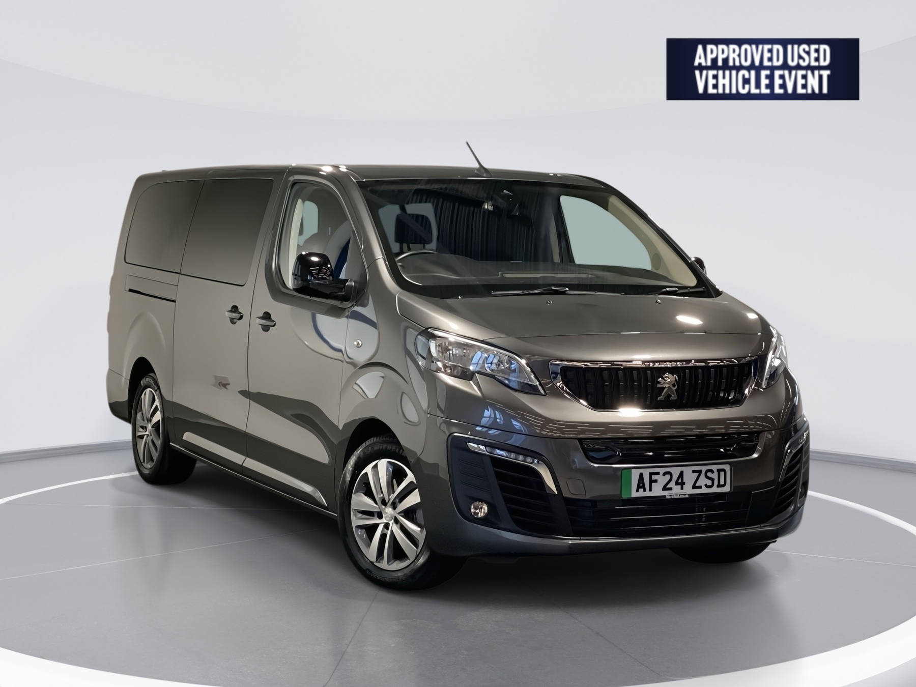 Main listing image - Peugeot Traveller