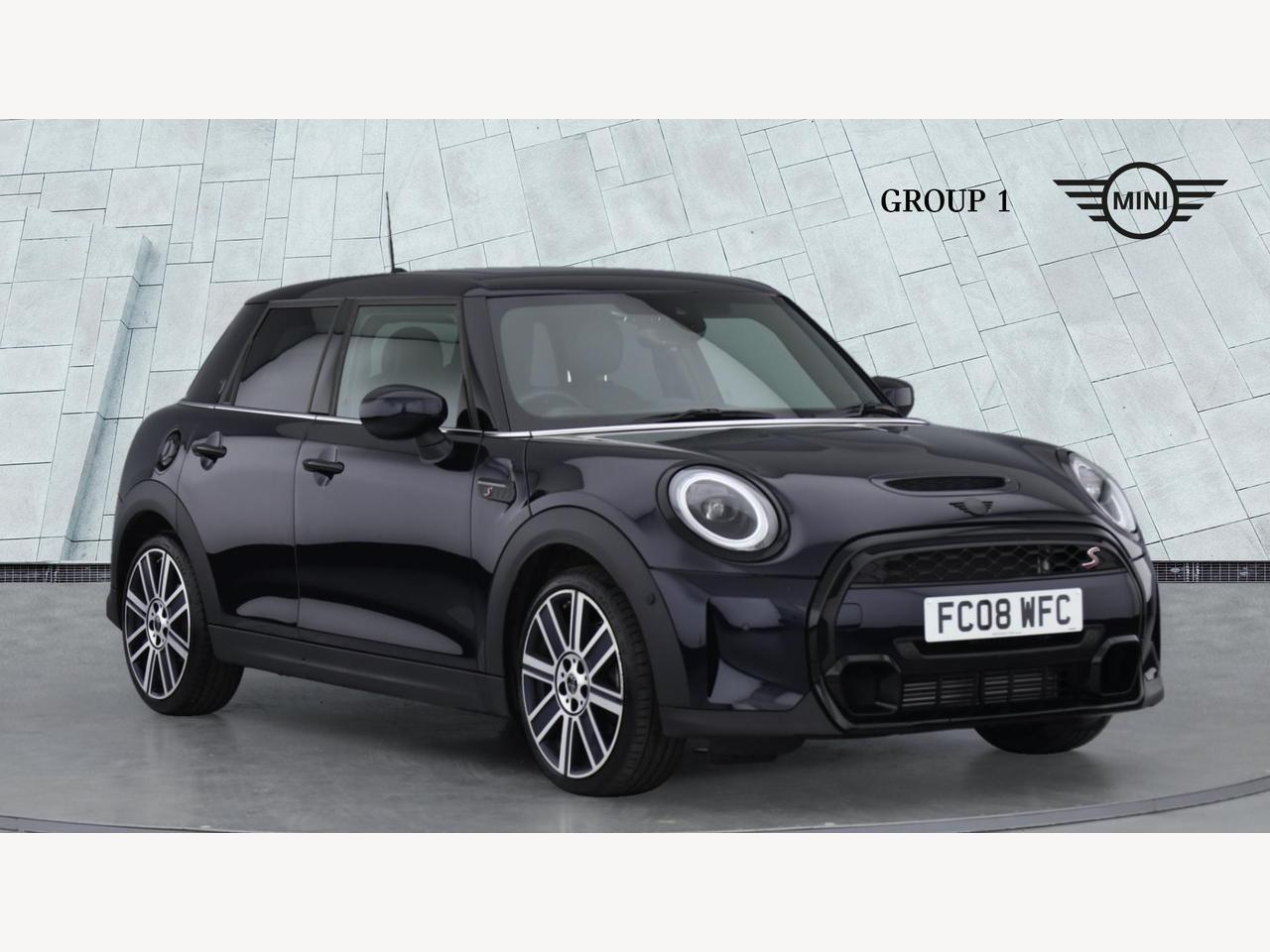 Main listing image - MINI Hatchback 5dr