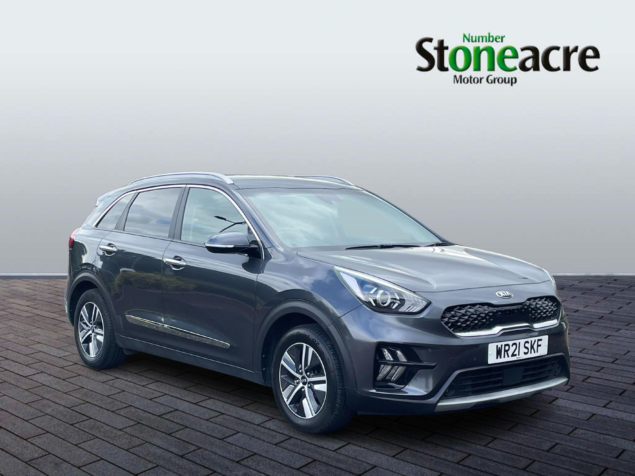 Main listing image - Kia Niro
