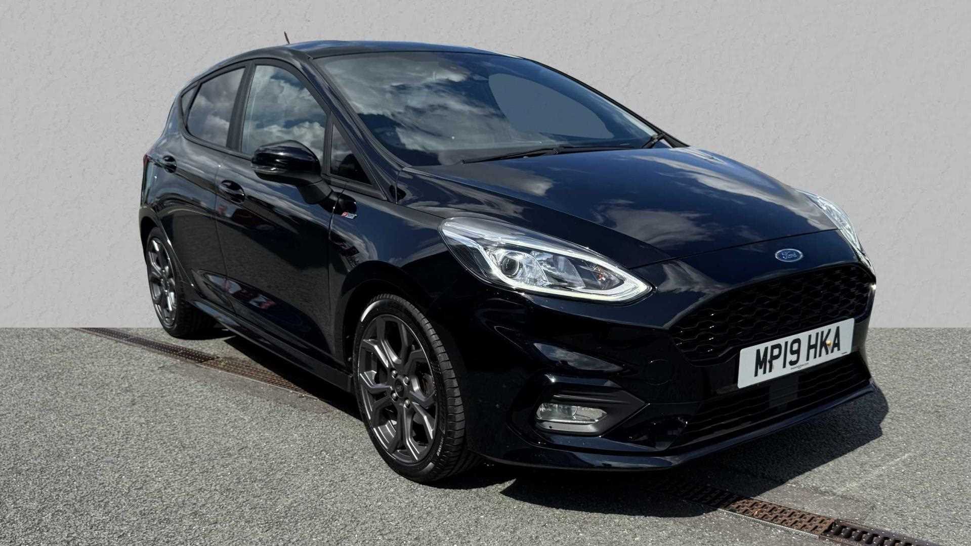 Main listing image - Ford Fiesta