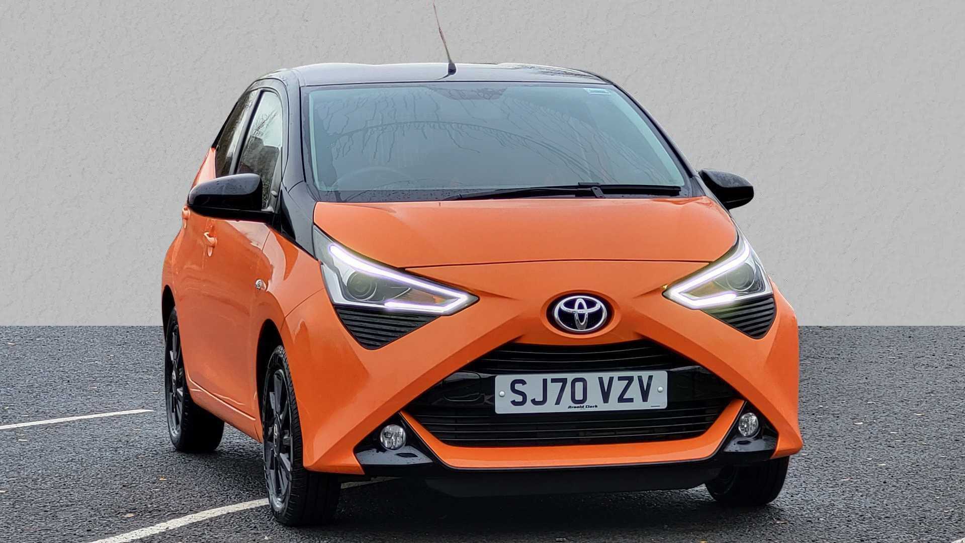 Main listing image - Toyota Aygo