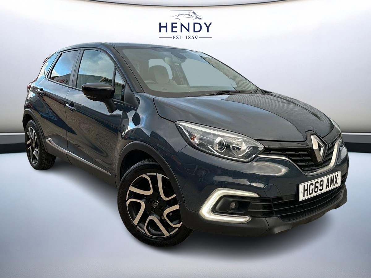 Main listing image - Renault Captur