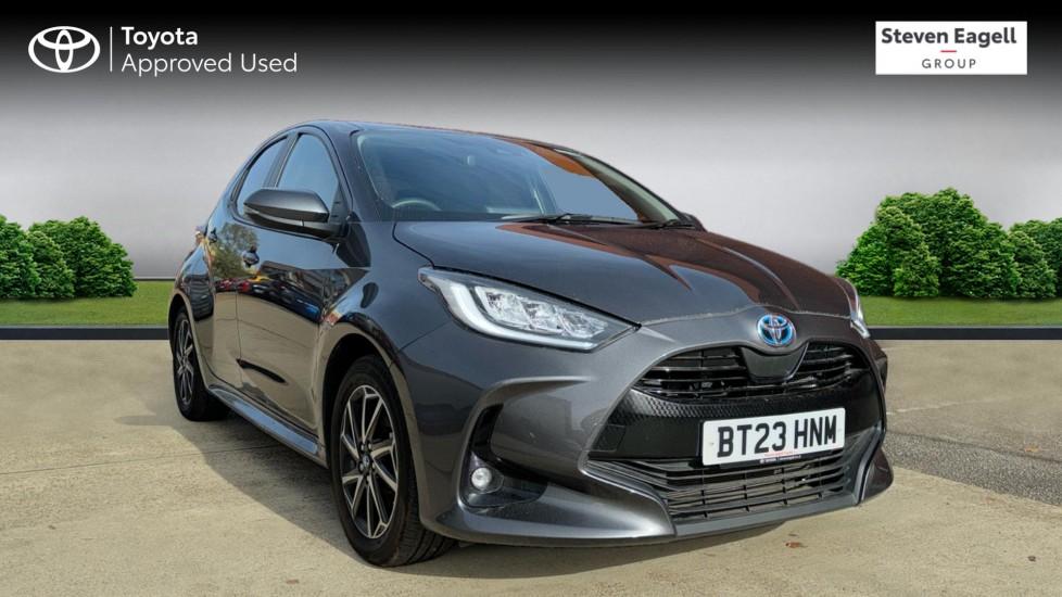 Main listing image - Toyota Yaris