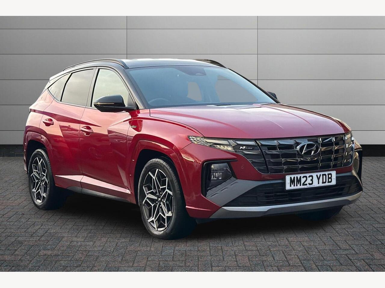 Main listing image - Hyundai Tucson