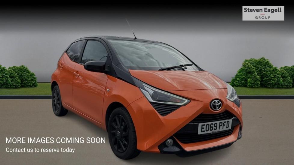 Main listing image - Toyota Aygo