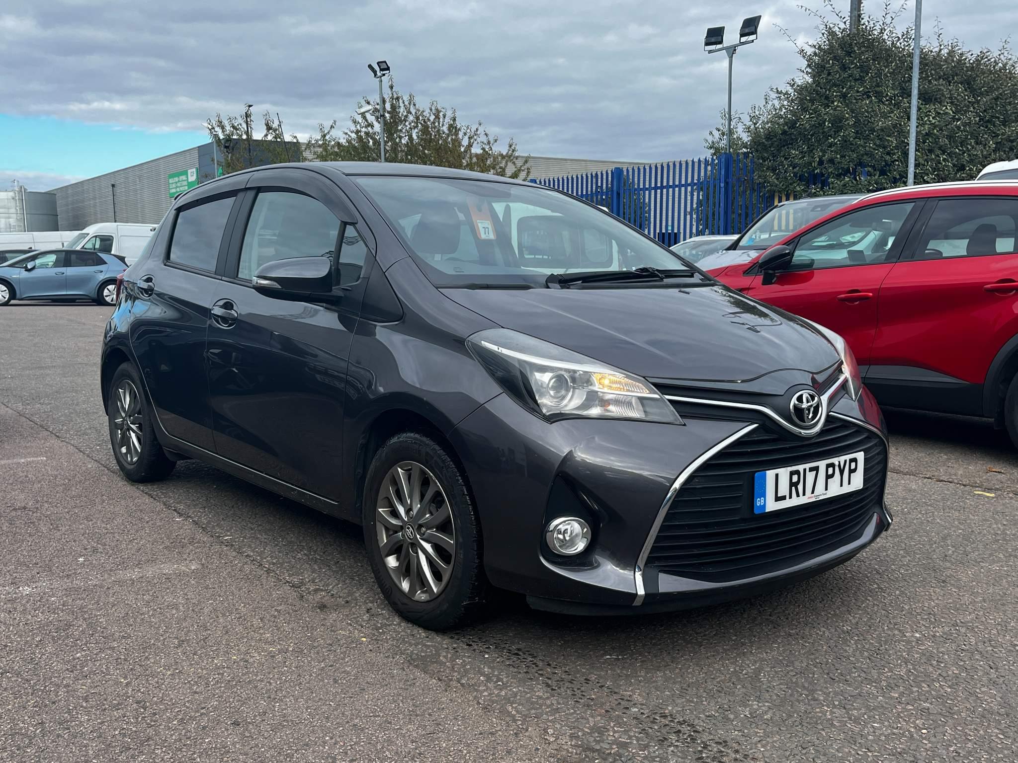 Main listing image - Toyota Yaris