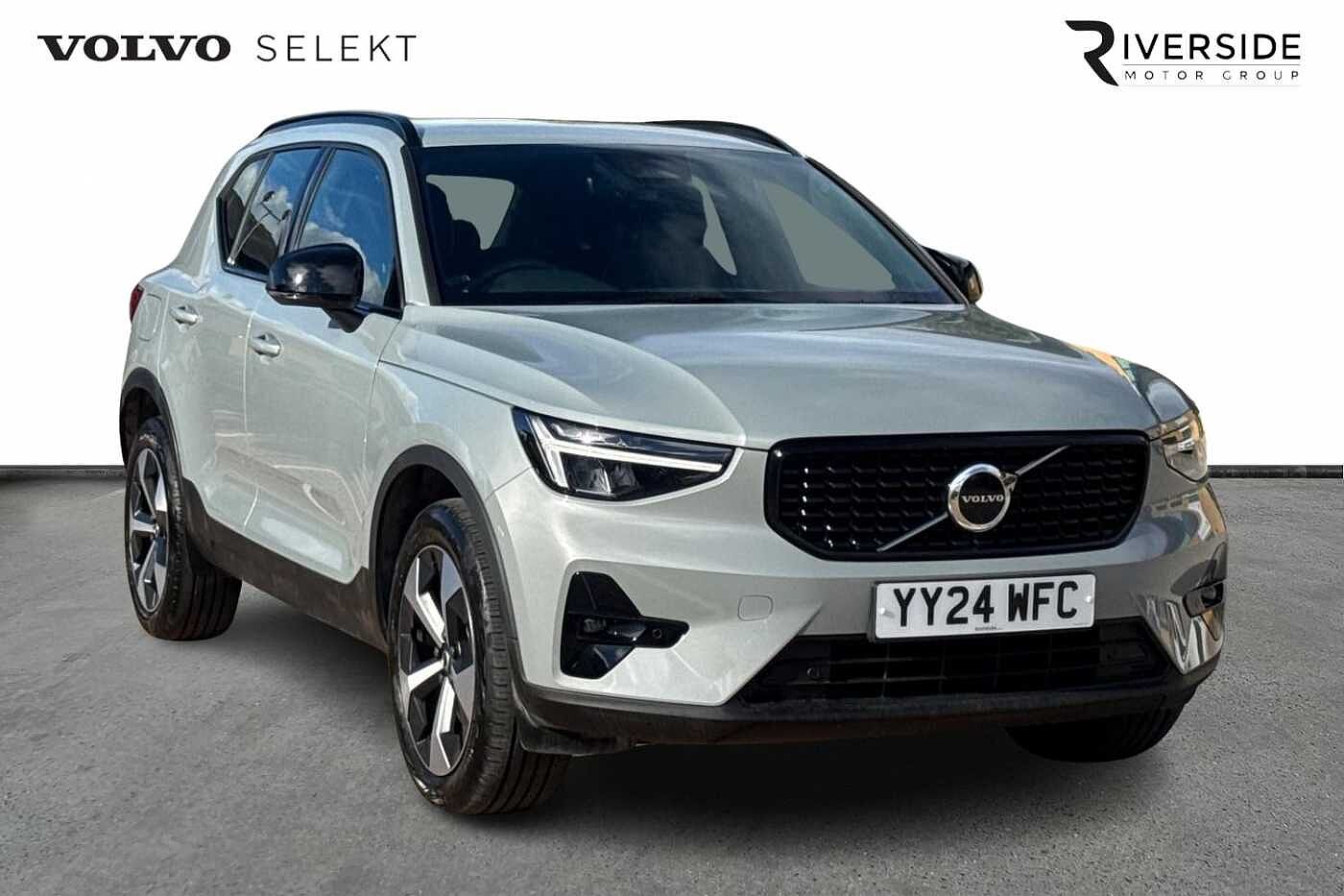 Main listing image - Volvo XC40