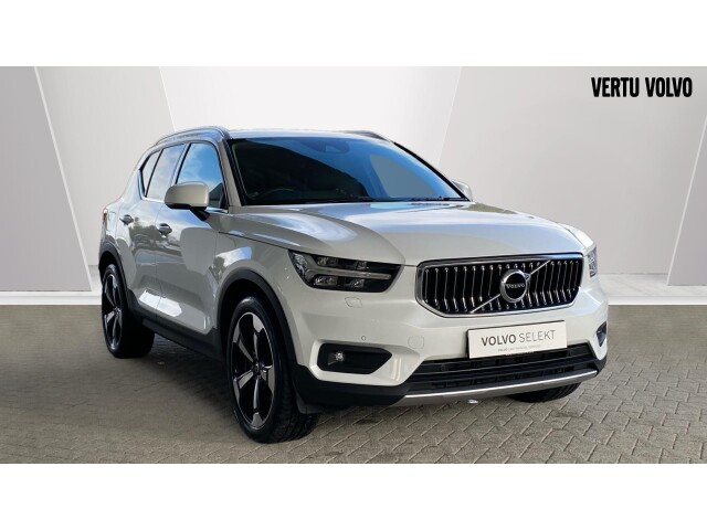 Main listing image - Volvo XC40