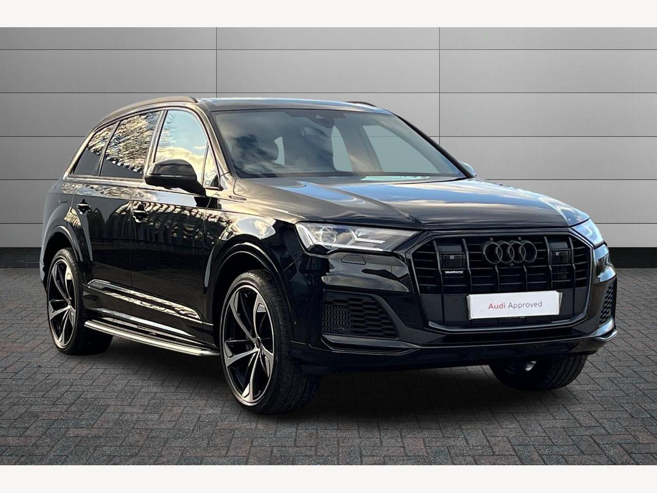 Main listing image - Audi Q7